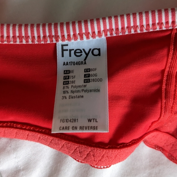 NWOT Freya Deco Bra, Red, US Size 28DDD - Picture 2 of 6